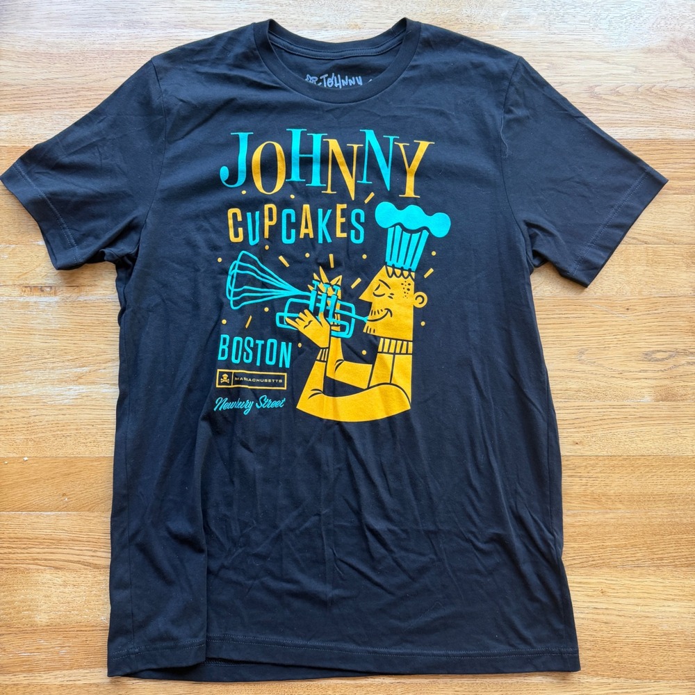 Johnny Cupcakes Boston Newbury Street T-Shirt Mens Large Black‎ Graphic Tee